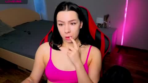 meganluss online show from May 15, 5:14 am