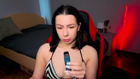 meganluss online show from May 19, 3:24 am