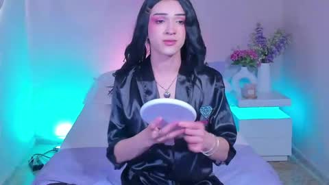 meganlust11 online show from April 28, 5:01 am