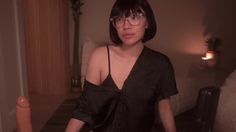  for more 3 online show from December 2, 3:04 am