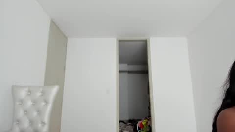 Snapshot of meganmir1 chatting on October 17, 2:52 pm meganmir1 online show from October 17, 2:52 pm