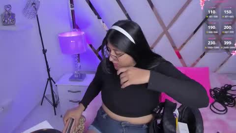 Megan  online show from November 16, 3:23 am