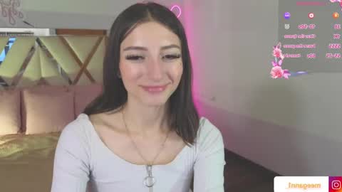 Snapshot of megann_adamss chatting on February 2, 4:15 am megann_adamss online show from February 2, 4:15 am