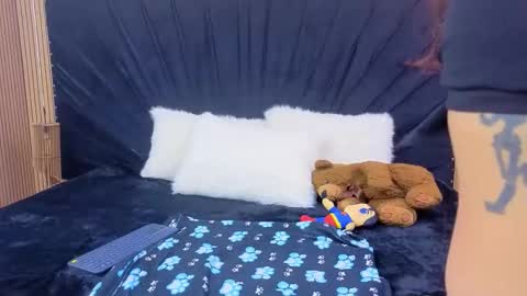 Megan online show from May 27, 2:03 pm