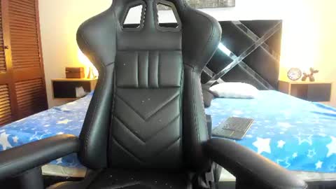 Megan Queen online show from July 20, 8:11 pm