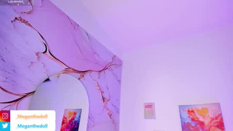 Snapshot of meganthedoll chatting on March 29, 12:32 am Meghan the doll online show from March 29, 12:32 am