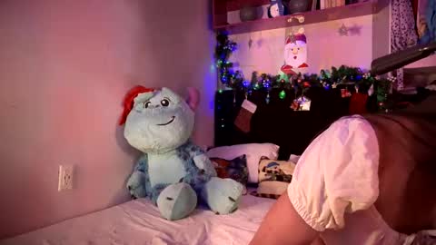 Megan online show from December 22, 1:00 pm
