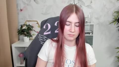 Megan online show from February 3, 5:24 pm