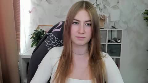 Megan online show from October 1, 12:33 pm