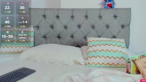 megansammy online show from November 23, 3:12 pm