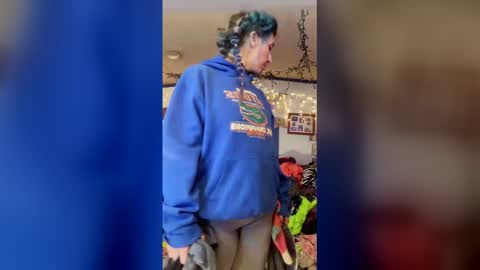 MegaTinyyy online show from March 23, 5:22 am