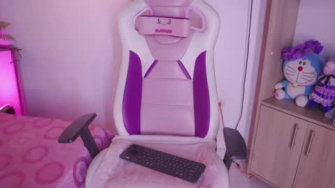 Meggie 1J online show from November 13, 11:14 pm