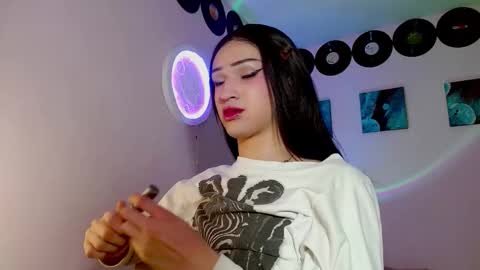 meghan_devil_ online show from November 8, 7:19 am