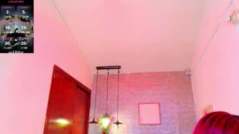 Snapshot of meghan_nill chatting on November 4, 2:43 am Meghan online show from November 4, 2:43 am