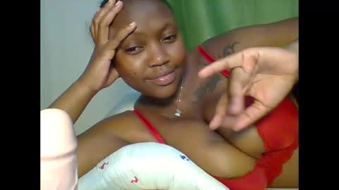 Snapshot of meghan_spice chatting on October 3, 9:34 pm meghan_spice online show from October 3, 9:34 pm