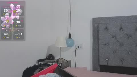 Snapshot of meghan_taylor__ chatting on February 28, 10:22 pm Meghan online show from February 28, 10:22 pm