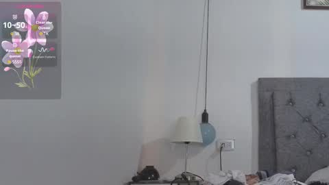 Snapshot of meghan_taylor__ chatting on March 11, 9:32 pm Meghan online show from March 11, 9:32 pm