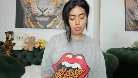 Snapshot of megpalmer chatting on May 8, 1:27 pm megpalmer online show from May 8, 1:27 pm