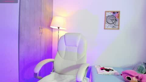 Ann online show from October 27, 2:04 am