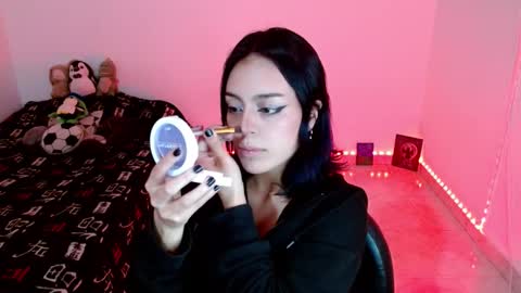 Snapshot of mei04_ chatting on January 12, 9:42 pm Melissa online show from January 12, 9:42 pm