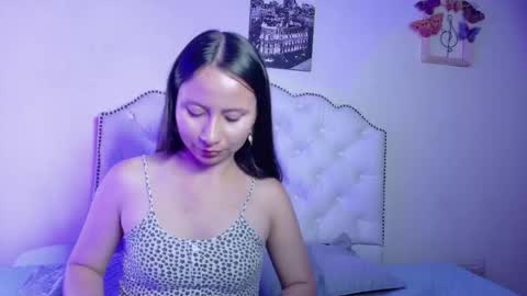 Snapshot of mei_hells chatting on March 2, 8:59 pm Mei online show from March 2, 8:59 pm