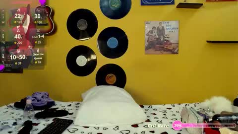 MEIS online show from February 17, 2:30 am