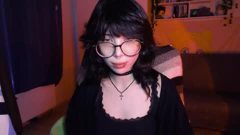 mori3 online show from October 2, 1:07 pm