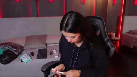 Snapshot of mekari_doll chatting on October 16, 7:04 pm Mekari . online show from October 16, 7:04 pm