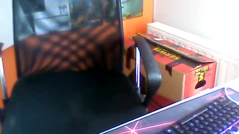 Snapshot of meks5544 chatting on July 8, 4:44 pm meks5544 online show from July 8, 4:44 pm