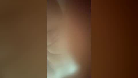 Snapshot of mel944812 chatting on April 2, 6:16 pm mel944812 online show from April 2, 6:16 pm