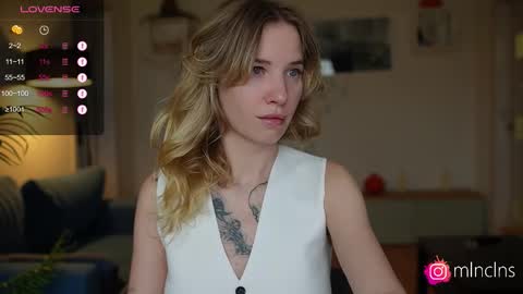 MELANIE  PVT ONLY 60TK PER MIN online show from October 23, 11:20 am