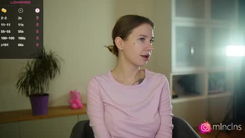 Snapshot of mel_collins chatting on April 19, 6:43 pm MELANIE PVT ONLY 60TK PER MIN online show from April 19, 6:43 pm