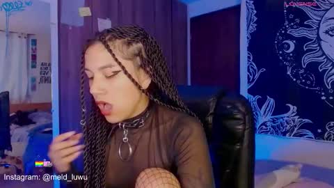 Melissa  -  -  Please help me to reach 100 thumbs up online show from March 23, 11:09 pm