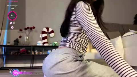 Snapshot of melana_love chatting on December 20, 12:01 pm Melana online show from December 20, 12:01 pm