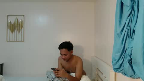 melanatedasiantwink online show from November 5, 7:30 am