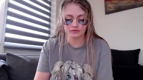 Snapshot of melani_a chatting on January 10, 12:26 pm Melania online show from January 10, 12:26 pm