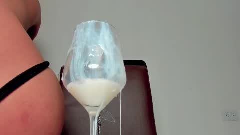 Melania online show from October 10, 5:23 pm