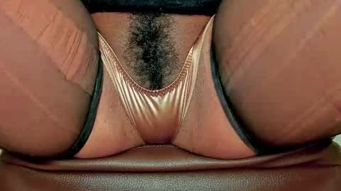 Snapshot of melania_browis chatting on March 26, 1:49 pm Melania online show from March 26, 1:49 pm