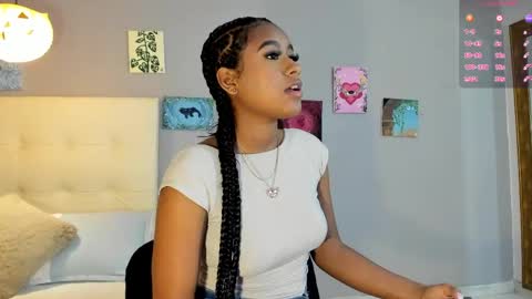 melania_rousse online show from May 11, 2:17 am