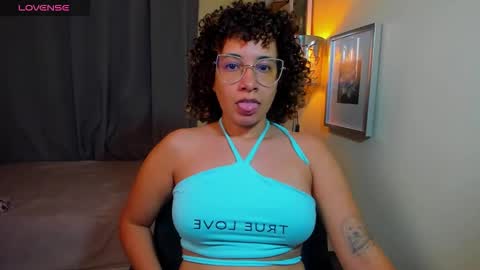Snapshot of melaniacosta chatting on May 22, 10:04 pm melani online show from May 22, 10:04 pm