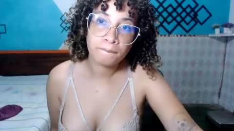 melani online show from July 14, 11:21 pm