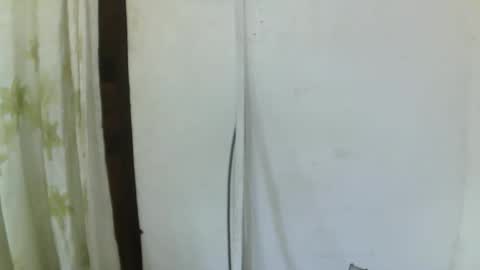 Snapshot of melanie025 chatting on March 11, 8:42 am melanie025 online show from March 11, 8:42 am