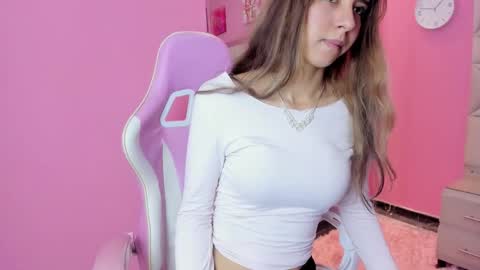 Melanie  online show from March 11, 1:28 pm