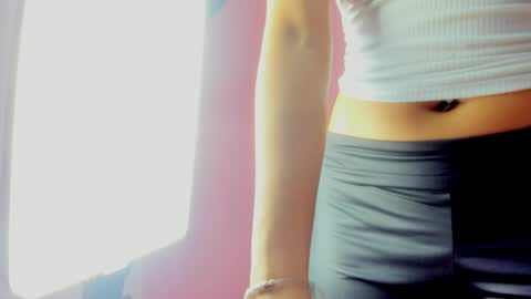 Melanie  online show from April 16, 7:14 pm