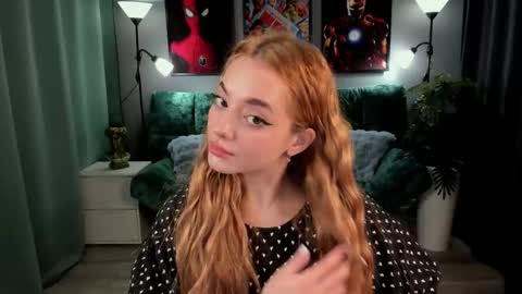 MelanieAlves online show from November 13, 12:37 pm