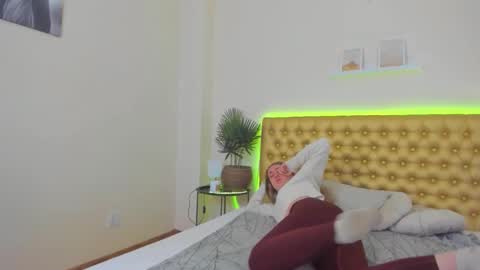 Melania online show from March 24, 6:07 am