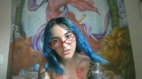 Snapshot of melaniefairy chatting on March 22, 8:23 pm Melanie online show from March 22, 8:23 pm