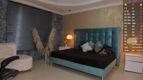        online show from February 11, 12:54 pm