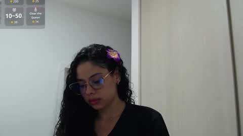 Snapshot of melaniewillians chatting on September 18, 6:54 pm Melanie online show from September 18, 6:54 pm