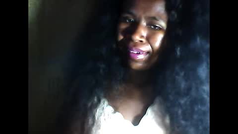 melanih online show from February 6, 2:26 pm